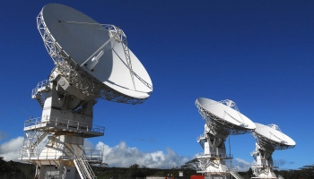 Система автоматического наведения антенных систем спутникового приема 